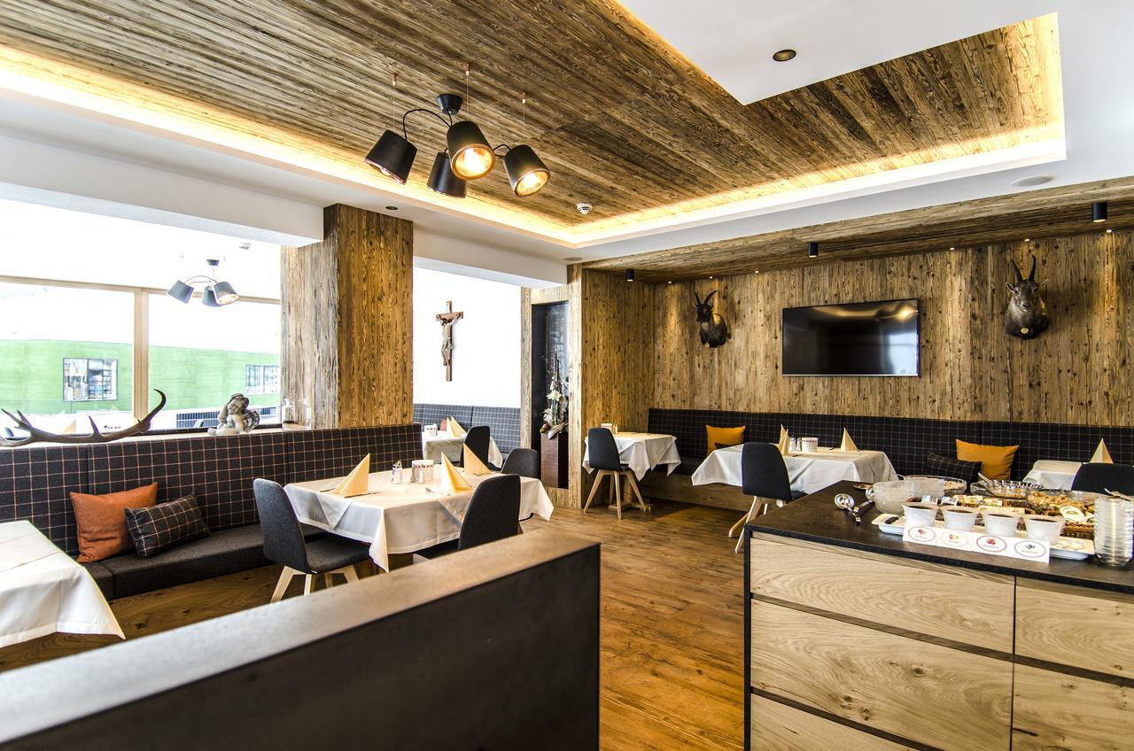 Hotel Garni Persutt Ischgl Exterior foto